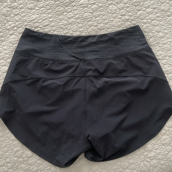 OV Hudson Shorts 4” - Picture 3 of 4